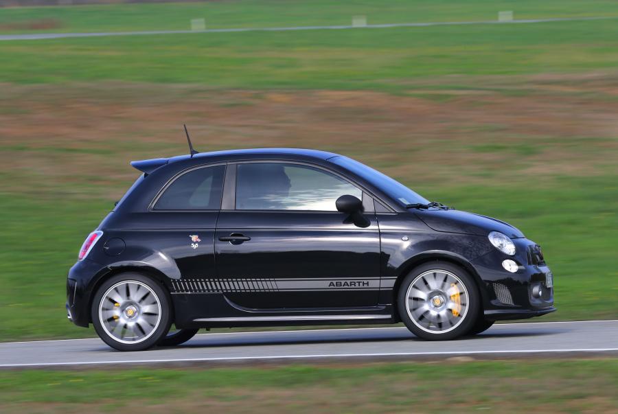  Abarth 595 Competizione 2012 года  (фото 34 из 47)